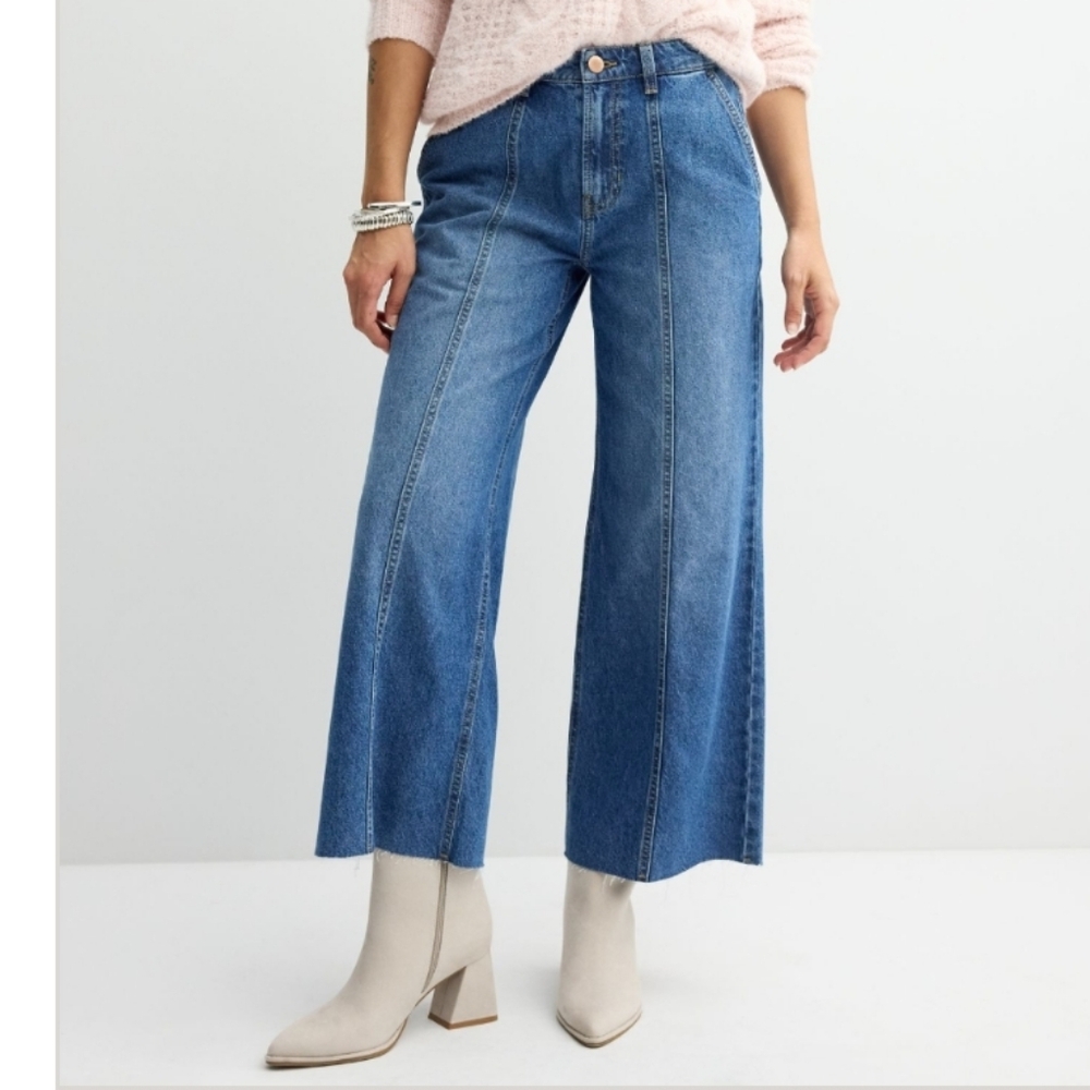 Wide Leg Blue Denim Jeans - Women